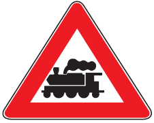 Çka paralajmëron kjo shenjë e trafikut dhe në cilin grup të shenjave bën pjesë?